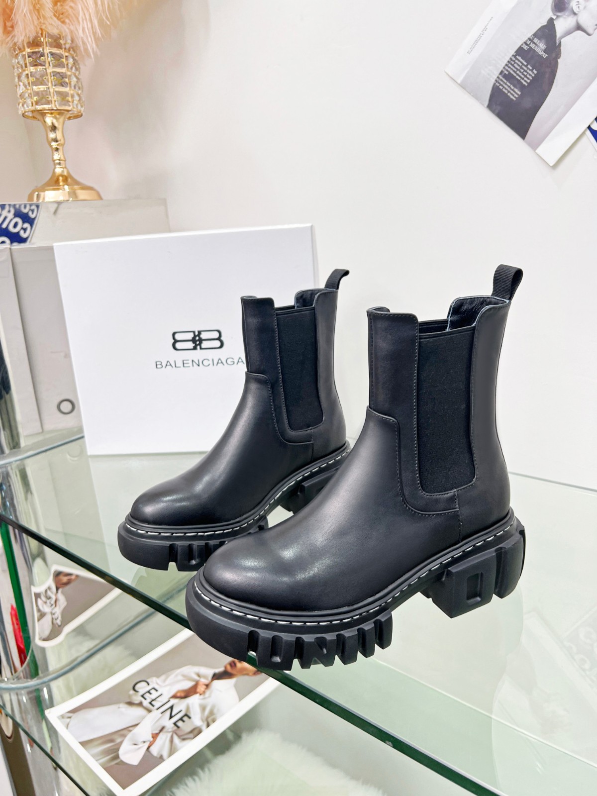 056 SIZE 35-41