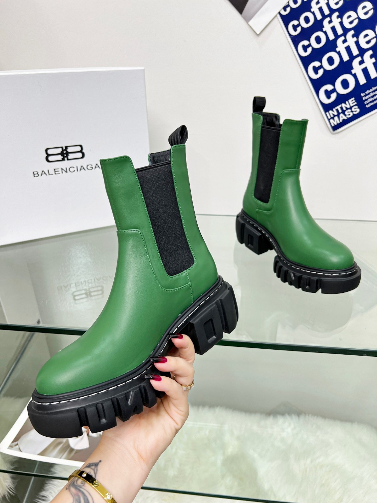 055 SIZE 35-41