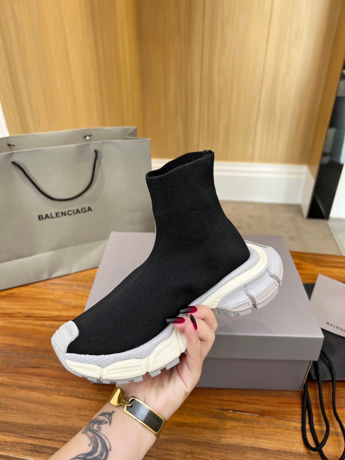 053 30123104 SIZE 35-45