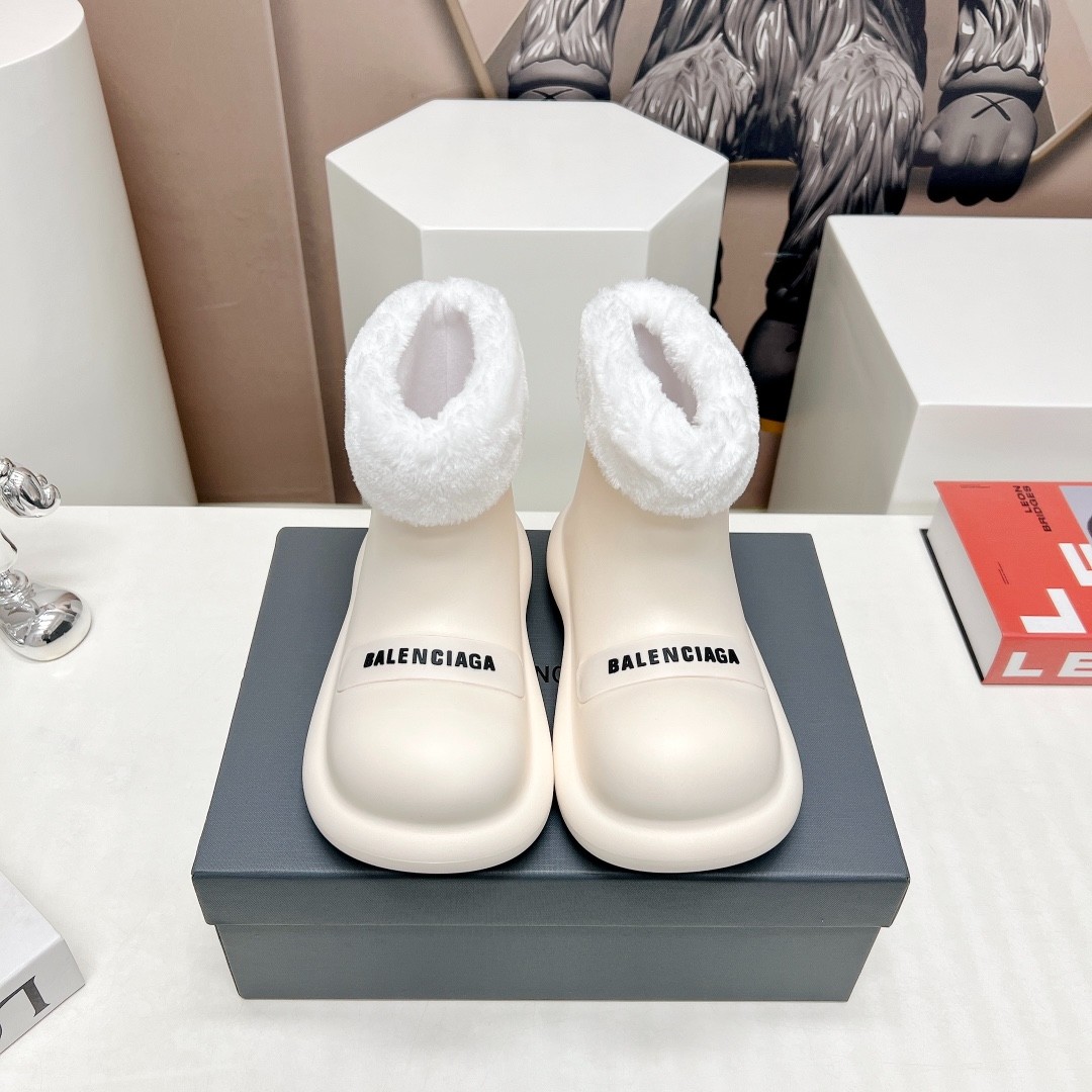 020 22123086 SIZE 35-40