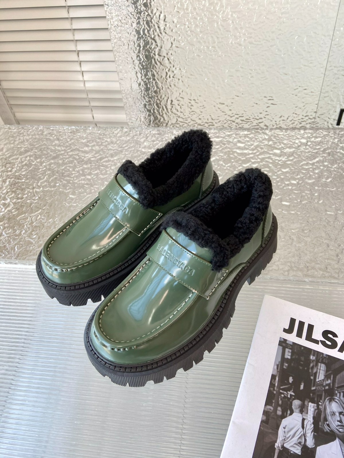 018 37123120 SIZE 35-39