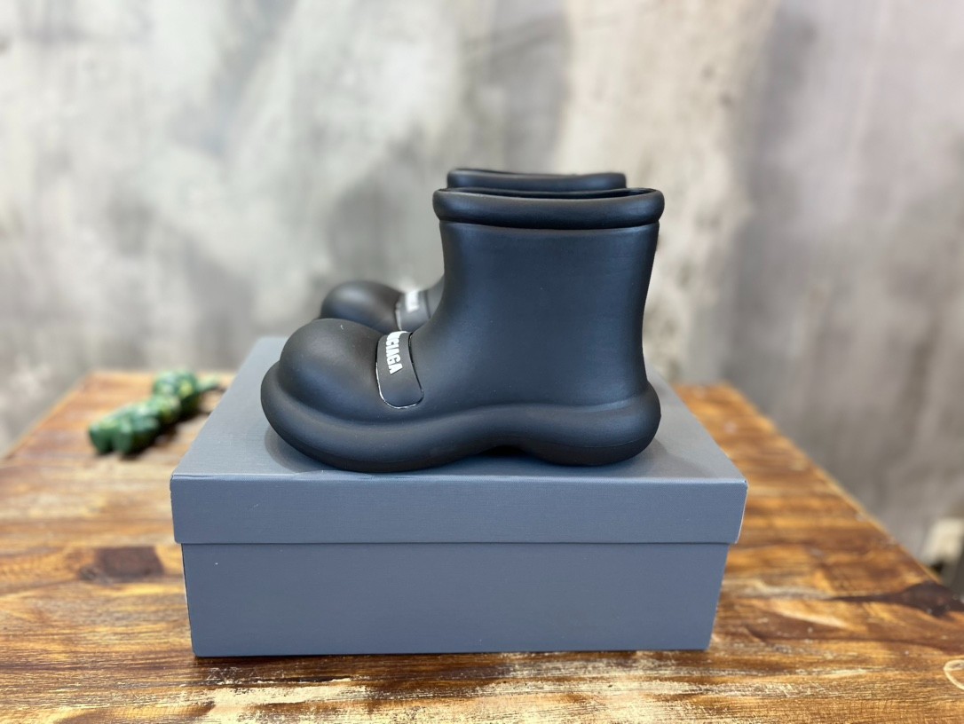 015 23123088 SIZE 35-40