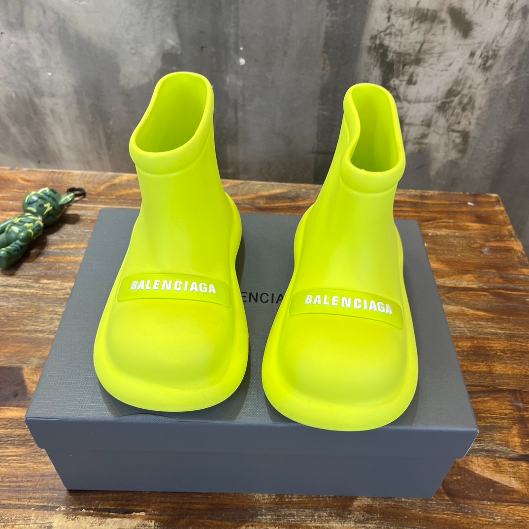 010 23123088 SIZE 35-40