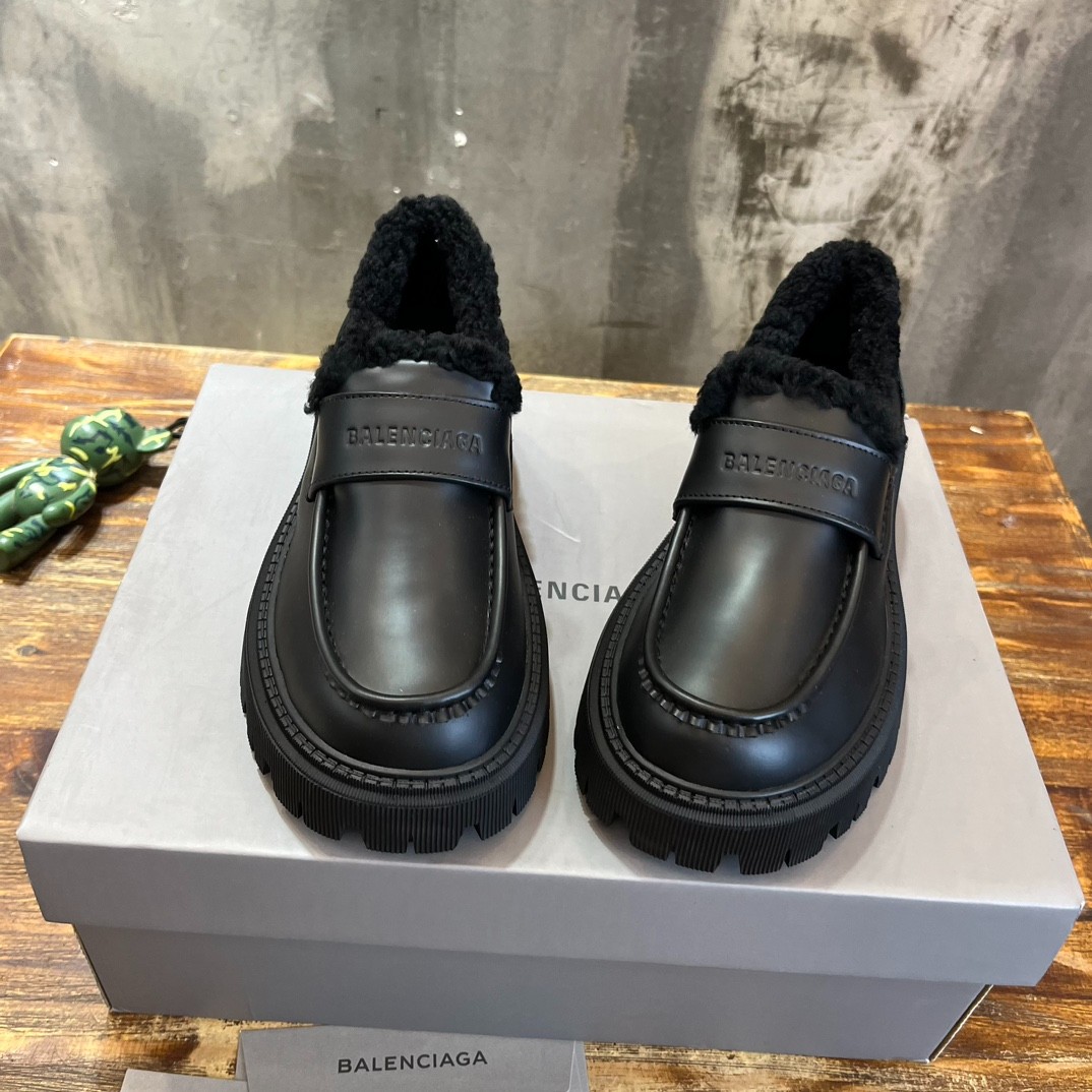 008 37123120 SIZE 35-39