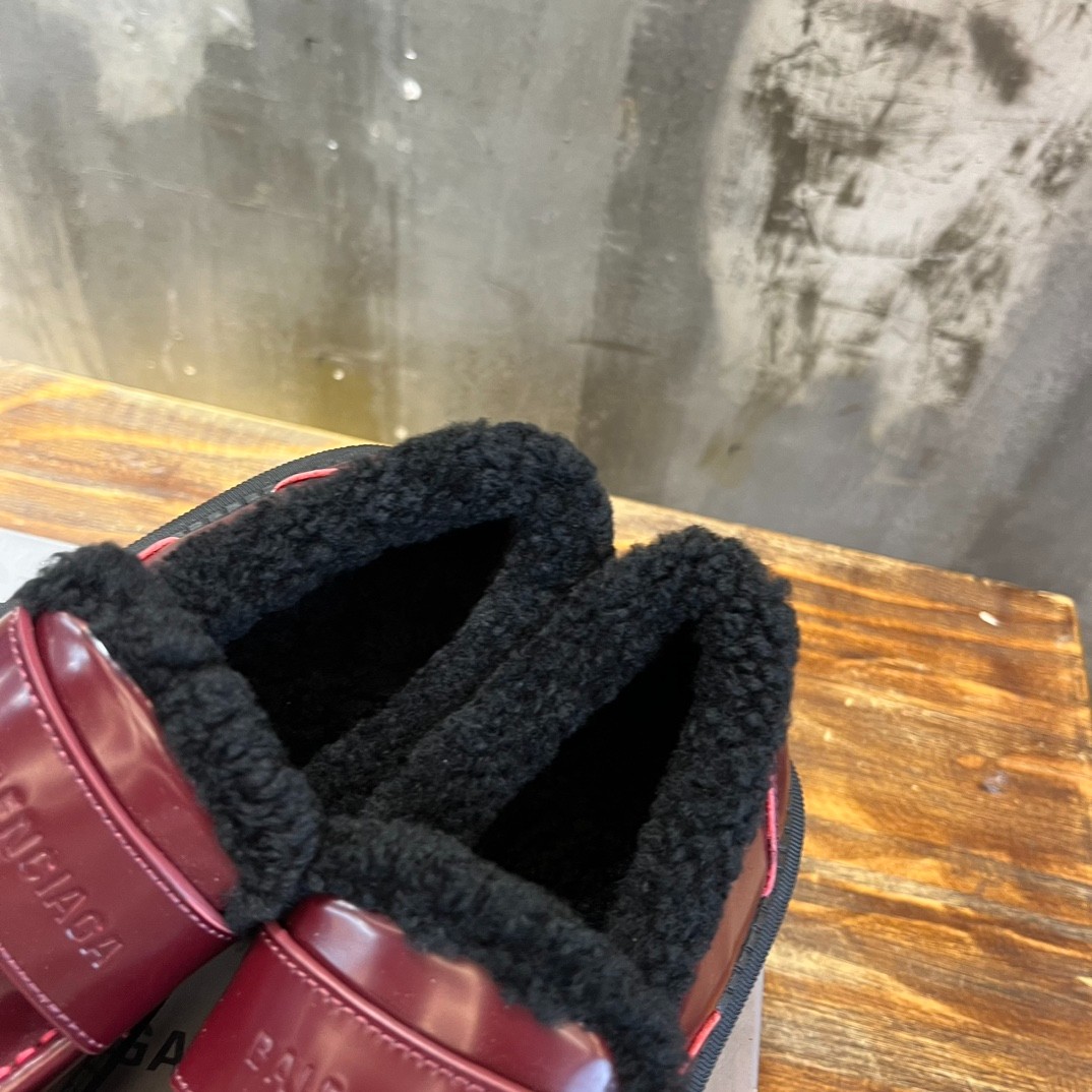007 37123120 SIZE 35-39
