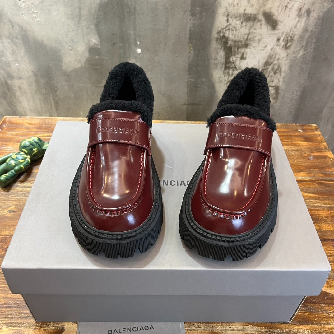 007 37123120 SIZE 35-39