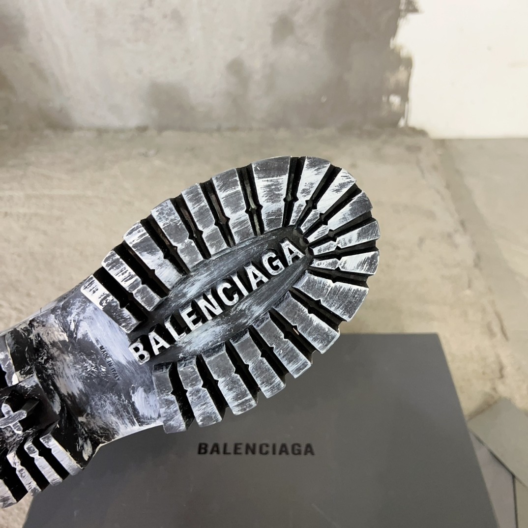 005 39123125 SIZE 35-40