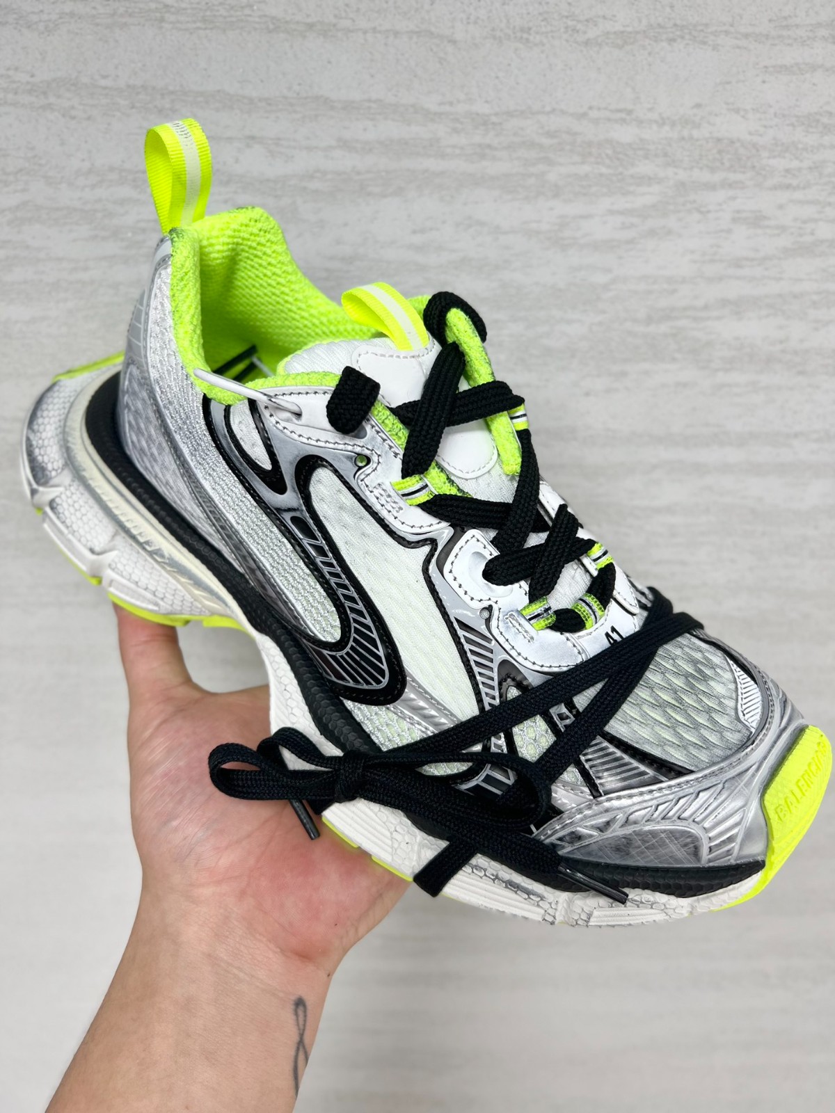 085 41123130 SIZE 35-46