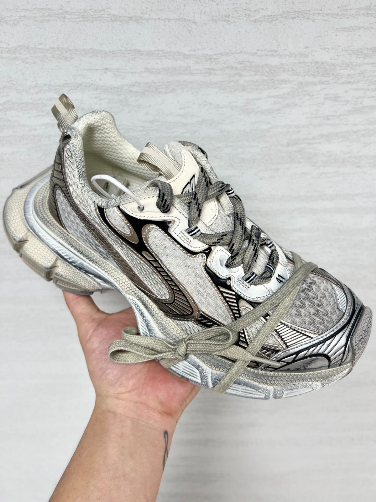 084 41123130 SIZE 35-46