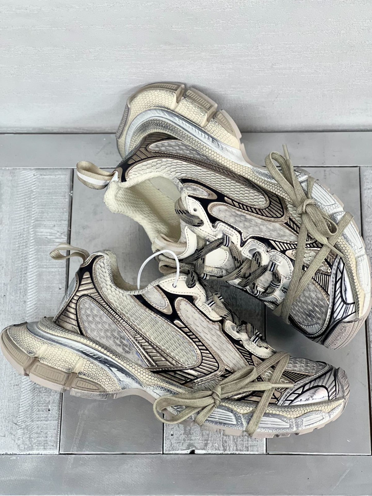 084 41123130 SIZE 35-46
