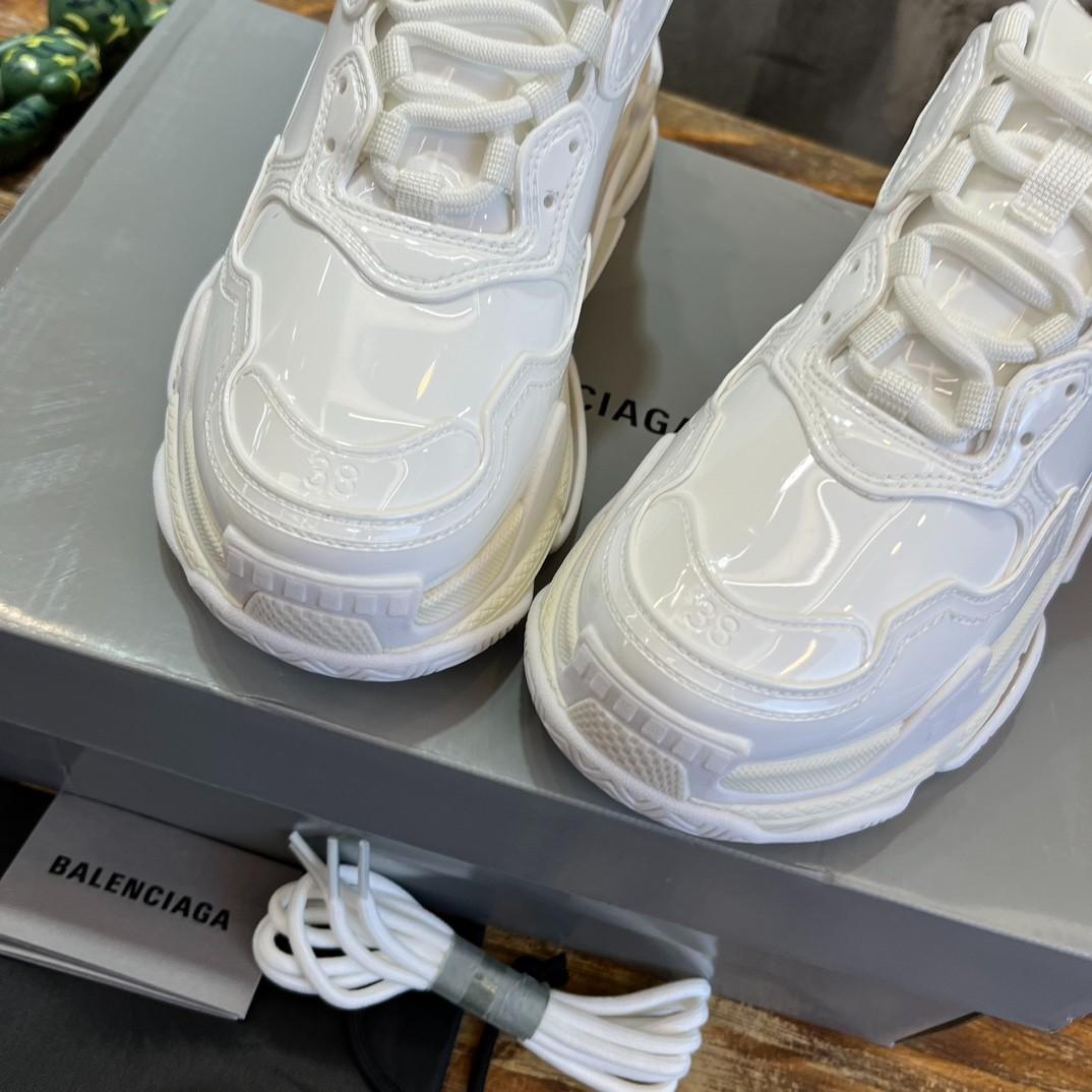 075 55123162 SIZE 35-46