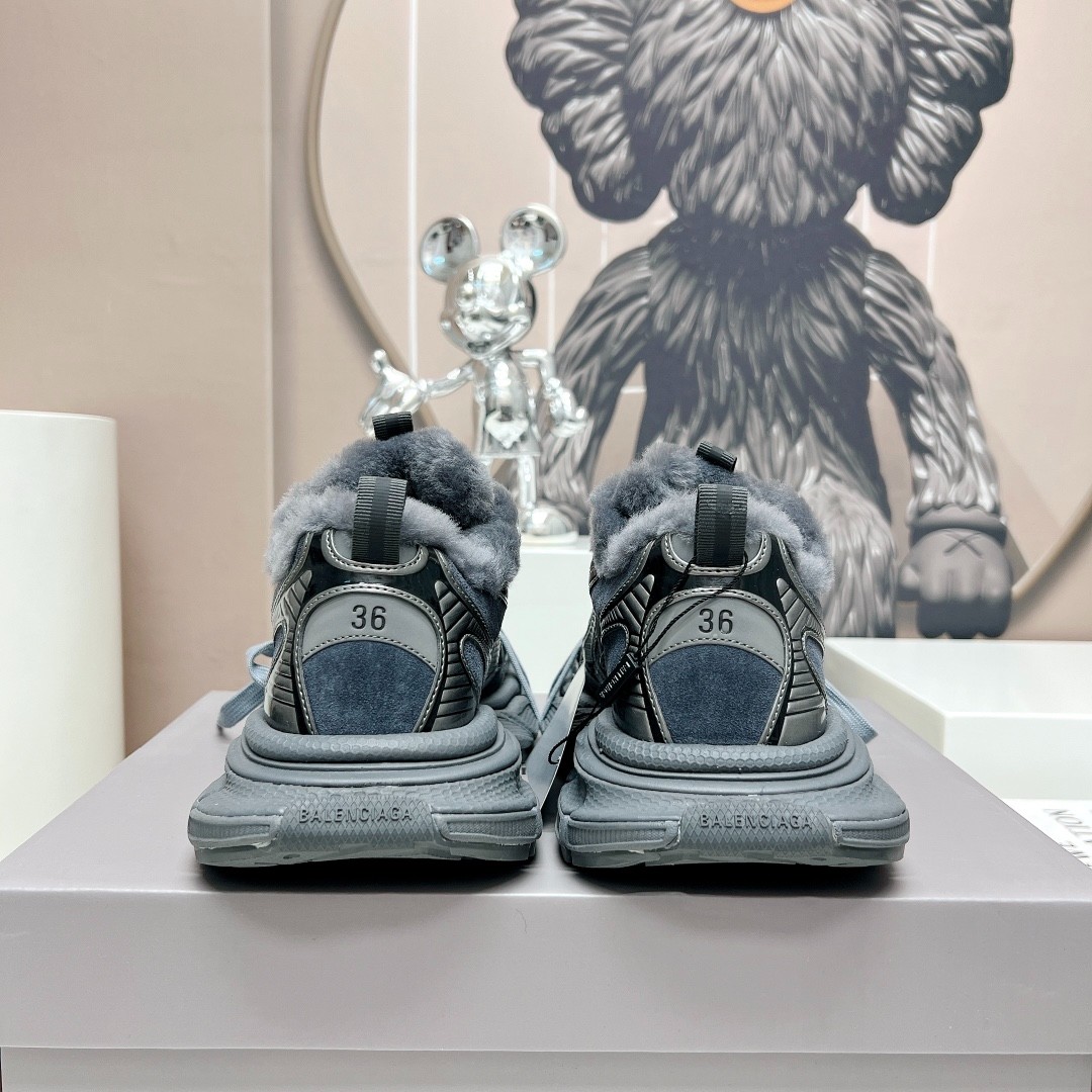 067 51123153 SIZE 35-41