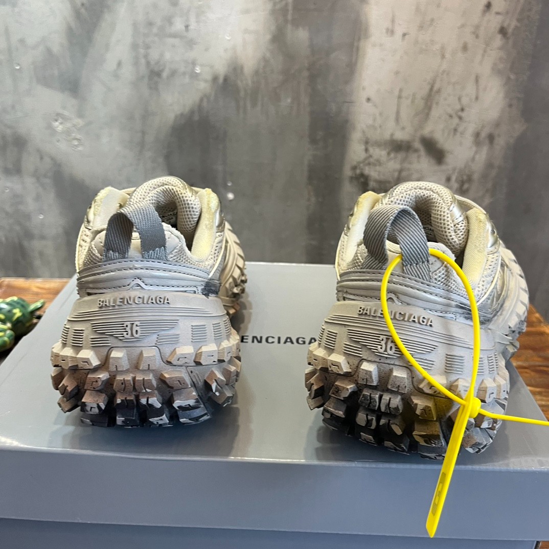 060 65123185 SIZE 35-46