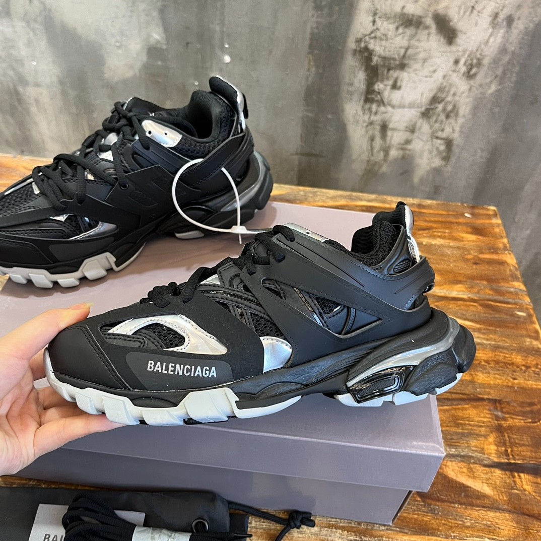 042 52123155 SIZE 35-46