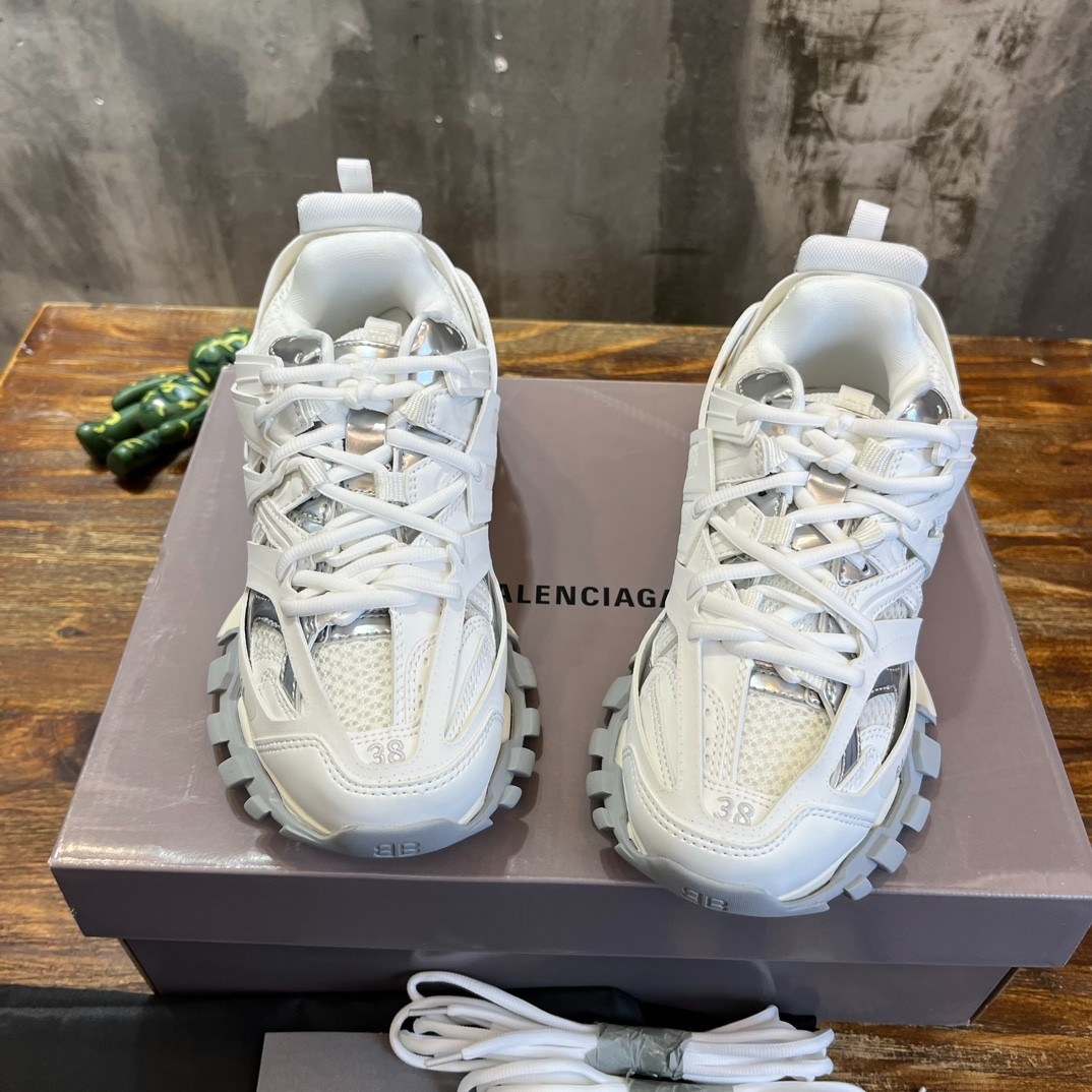 041 52123155 SIZE 35-46