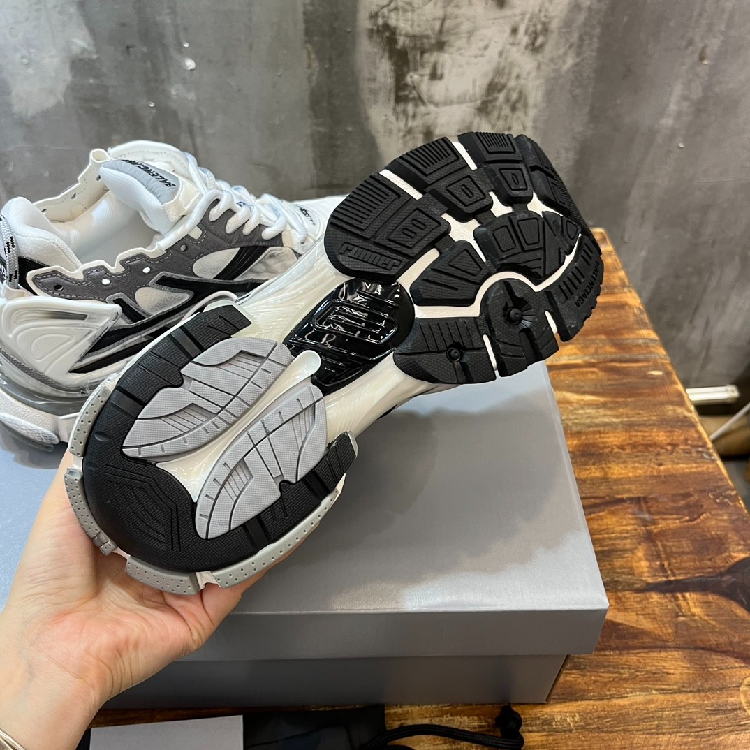 016 50123150 SIZE 35-46