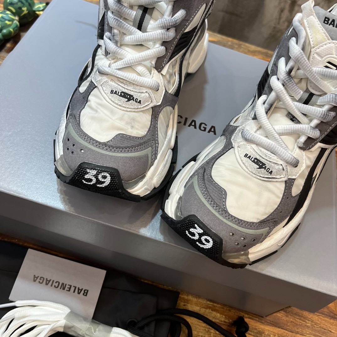 016 50123150 SIZE 35-46