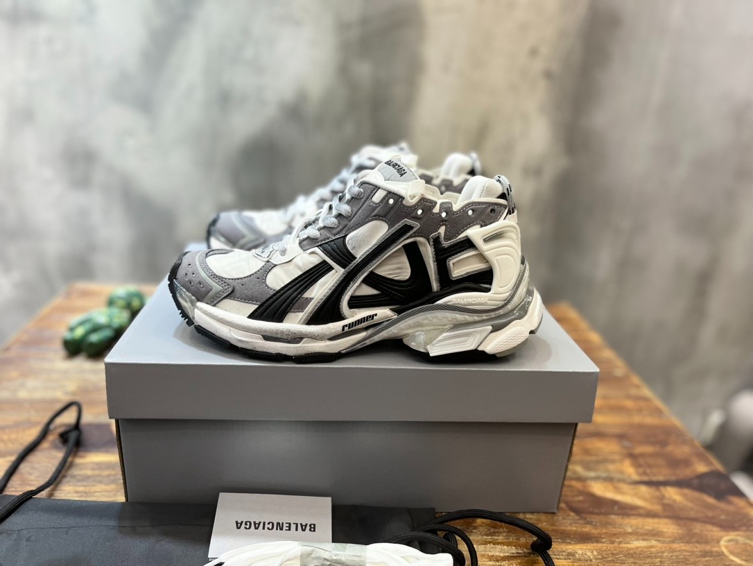 016 50123150 SIZE 35-46