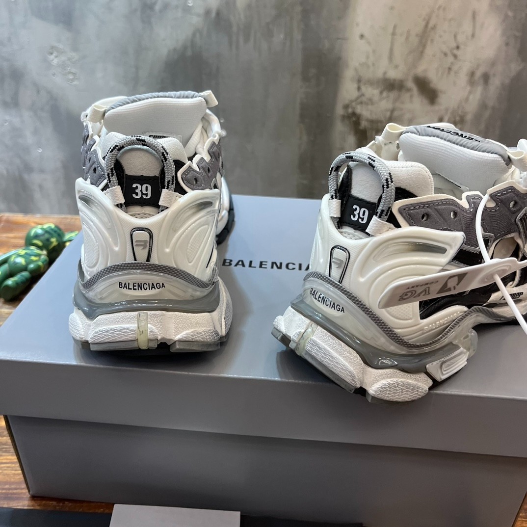 015 50123150 SIZE 35-46