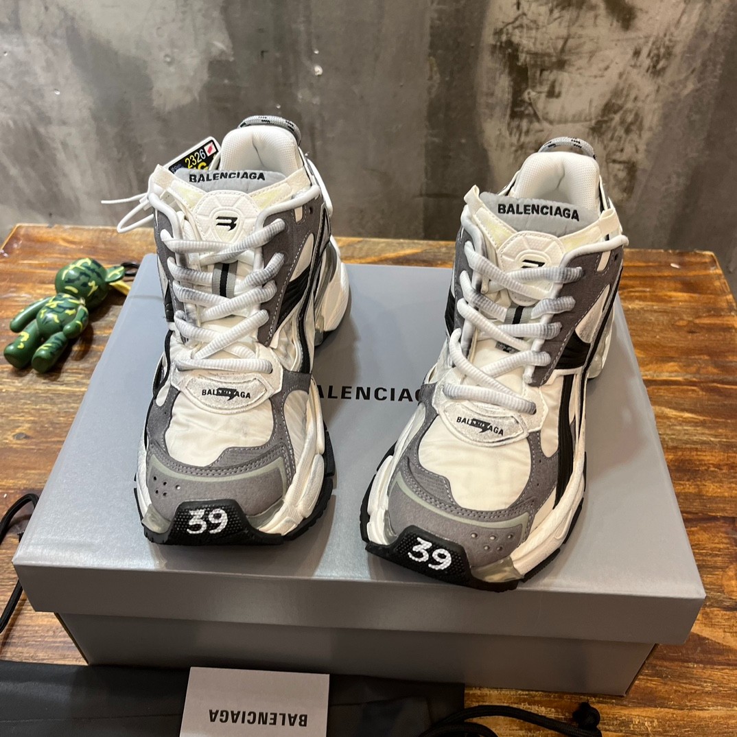 015 50123150 SIZE 35-46