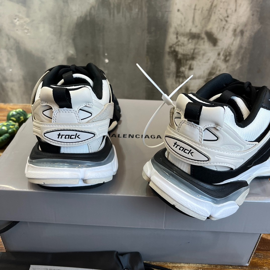 003 52123155 SIZE 35-46
