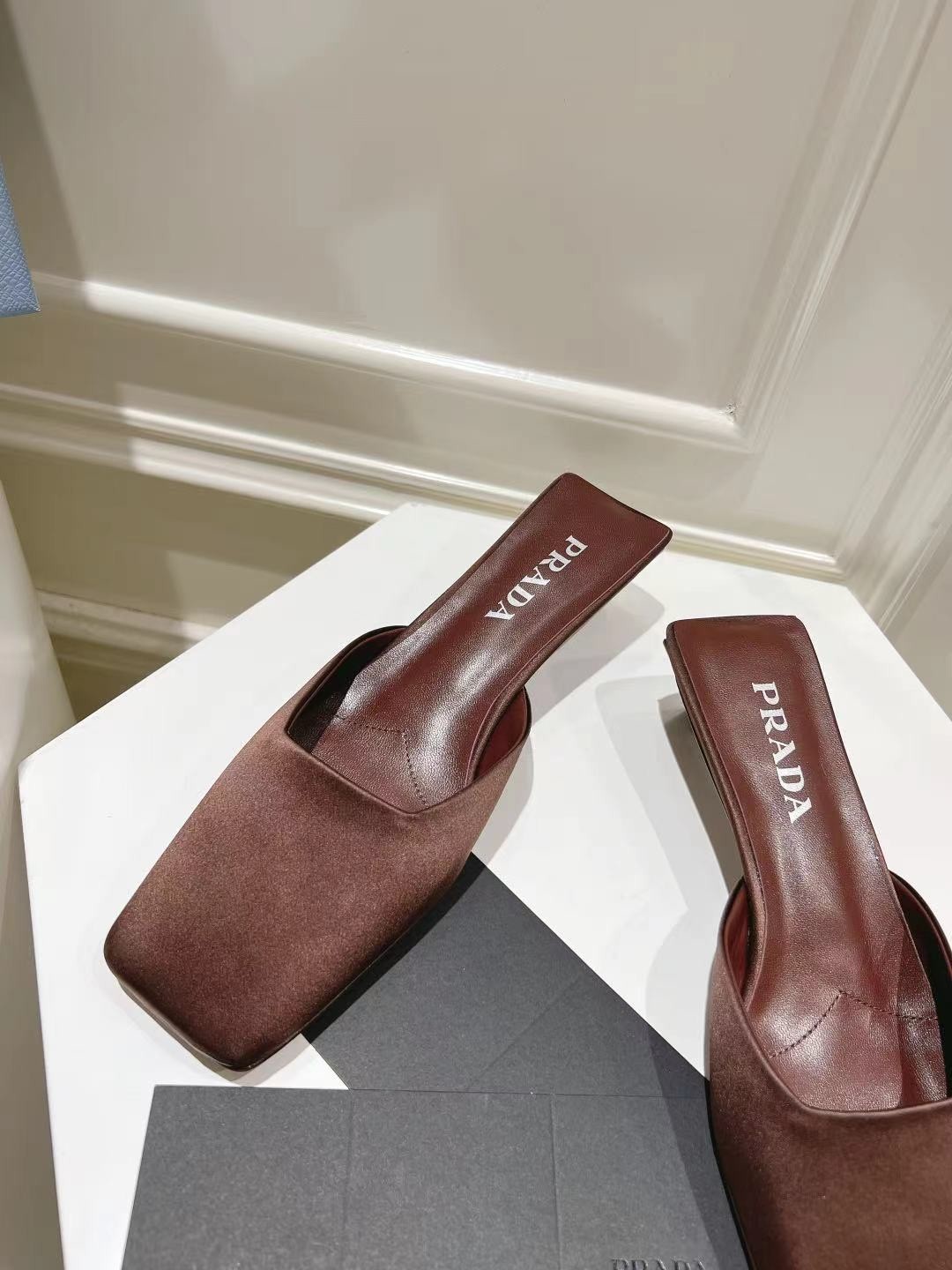 061 SIZE 35-42