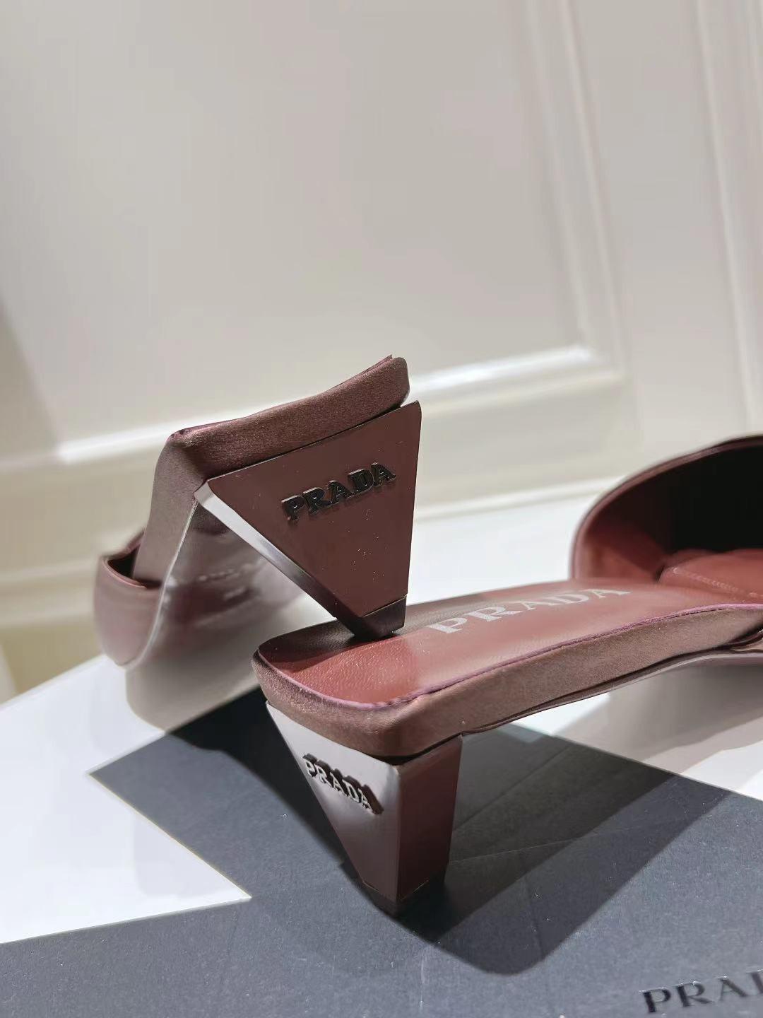 061 SIZE 35-42