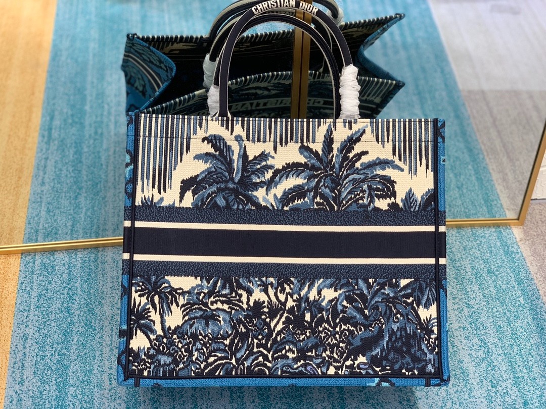 006 58123169 （37x28x16cm）