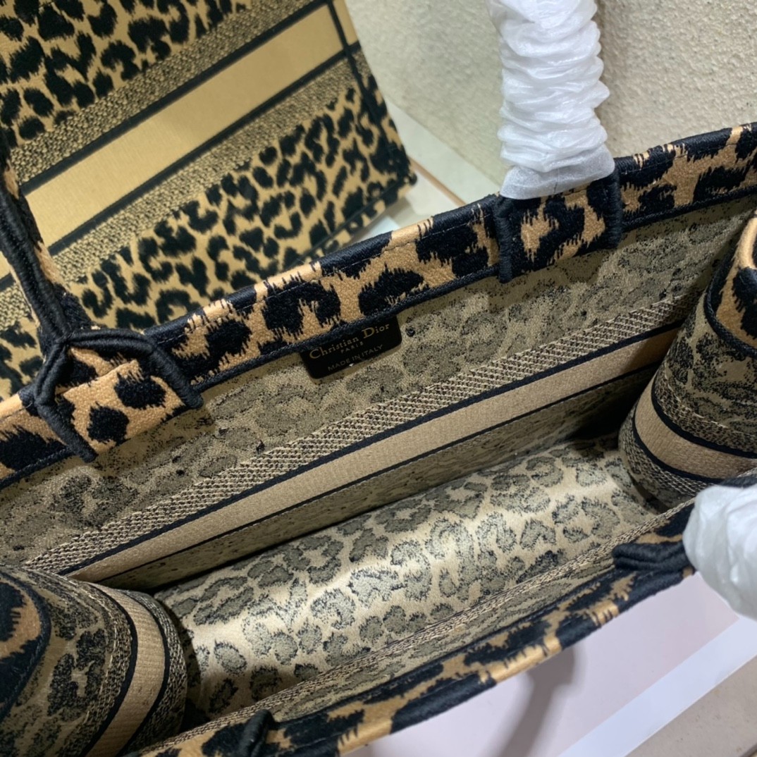 096 54123160 （36×28 cm）