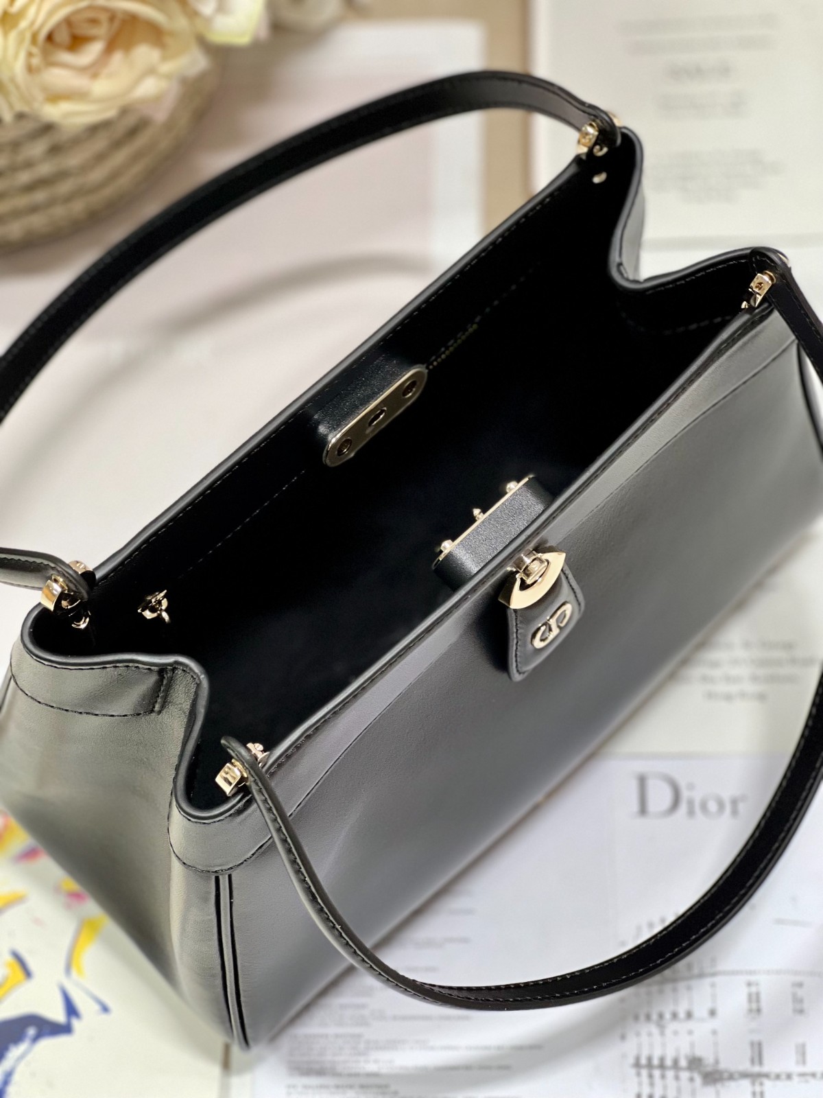 090 77123213 （30×16.5×13cm）