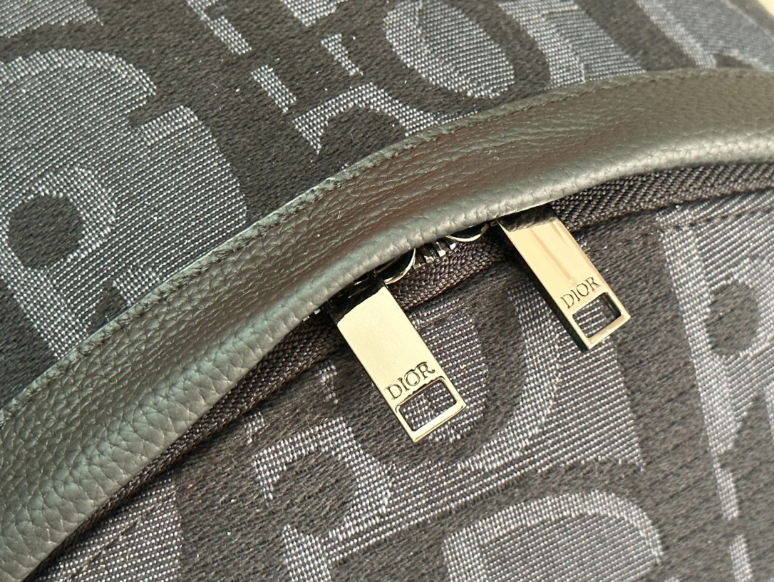 016 53123157（30 x 42 x 15cm ）
