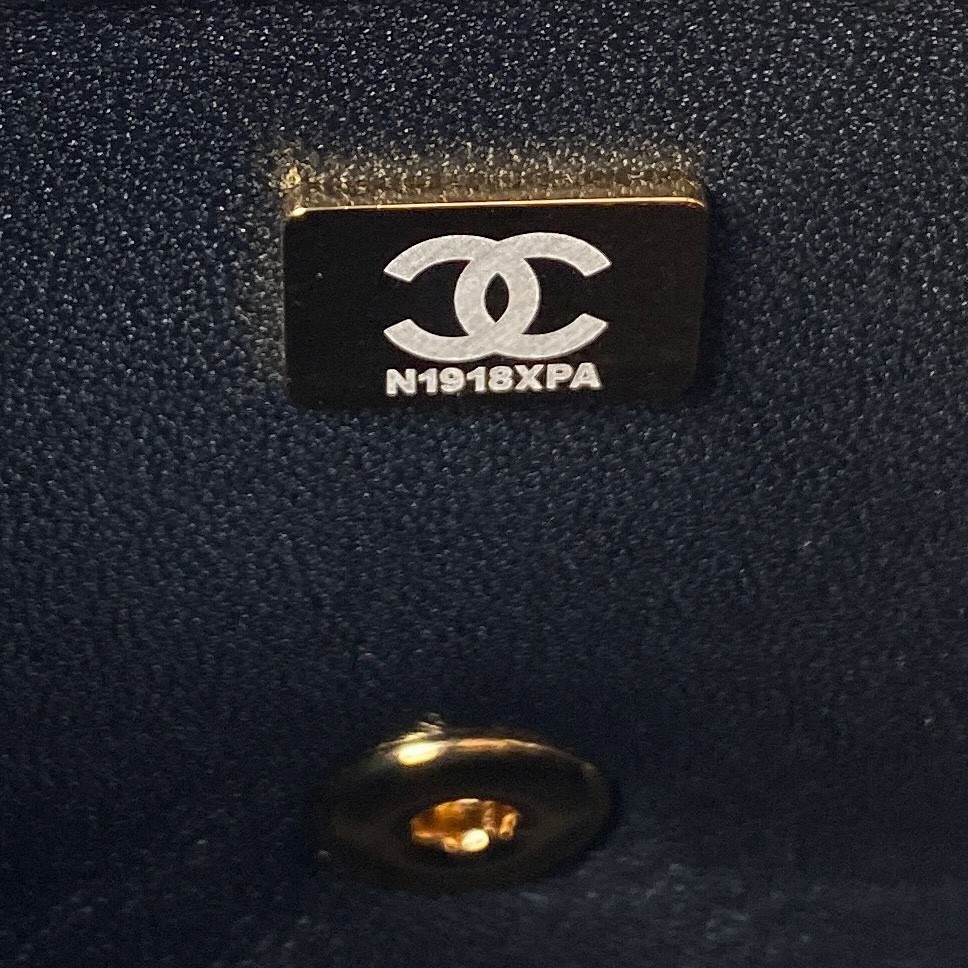 103 82123224 （13X21X8cm）