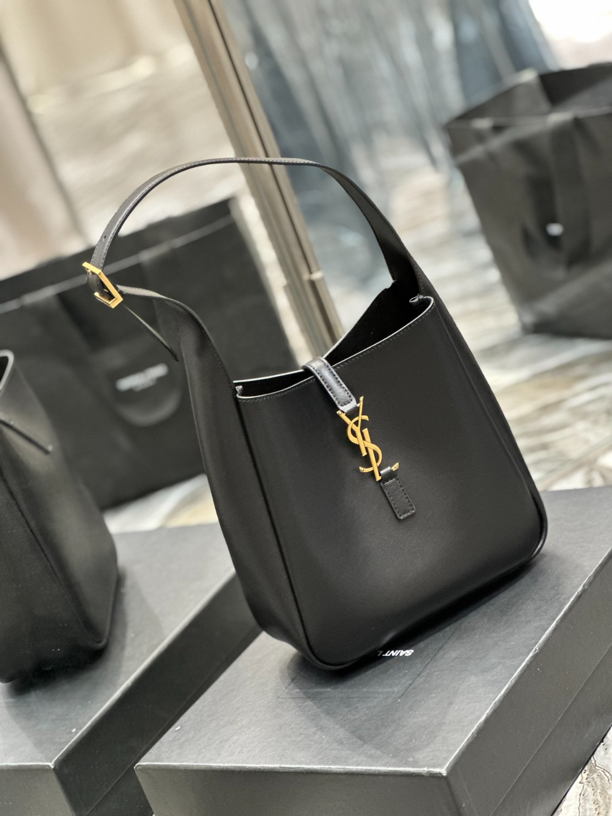 084 122#204-YSL-Bags-2023SS