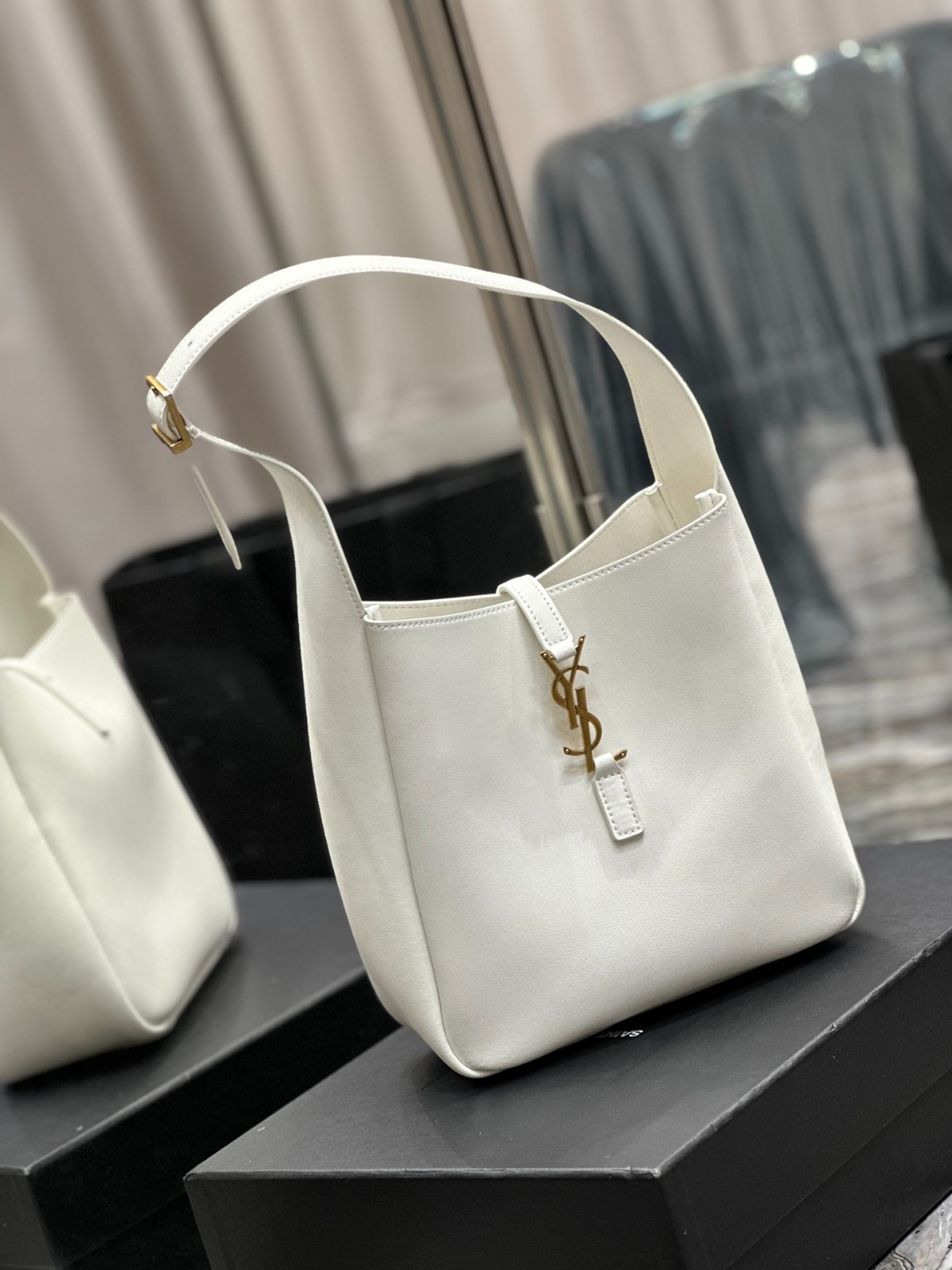 011 049#204-YSL-Bags-2023SS
