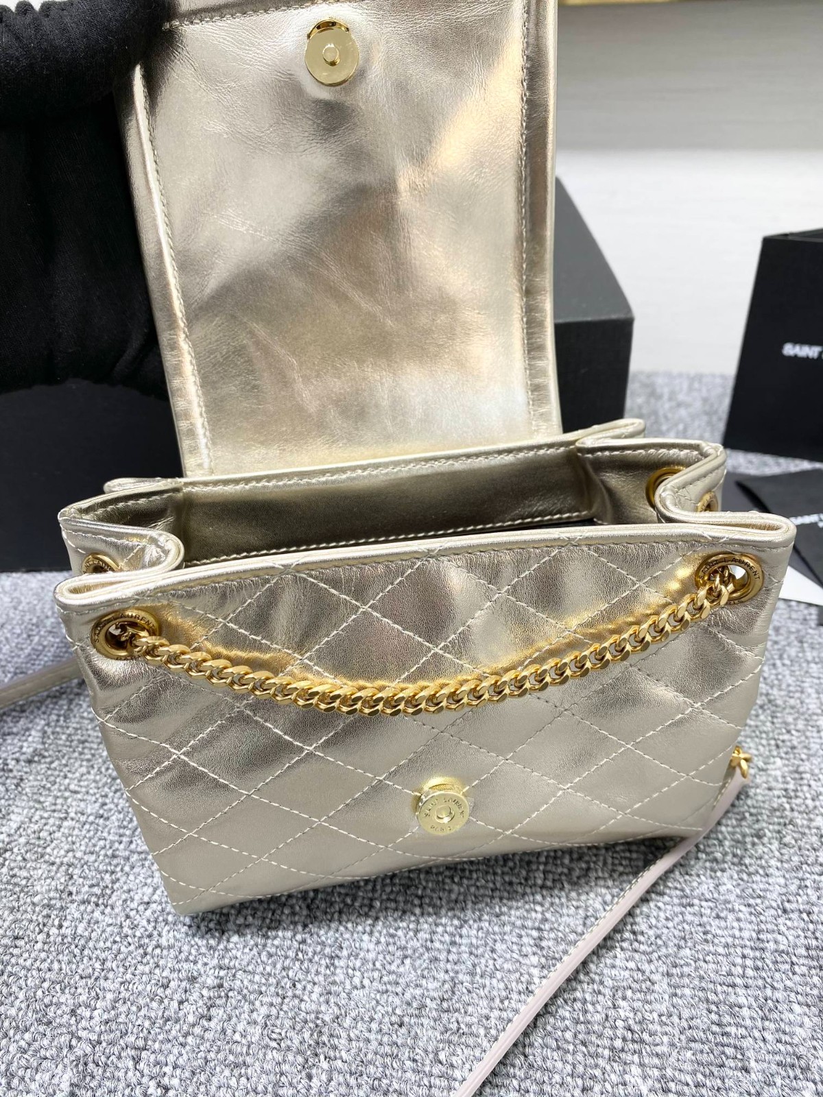 064 040#204-YSL-Bags-02-2023SS