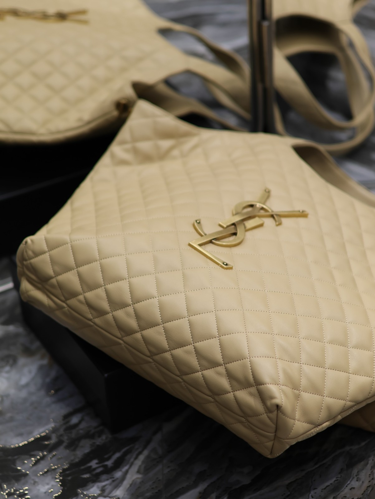 007 007#204-YSL-Bags-03-2023SS