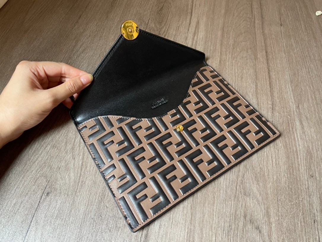 052 28123099 （23x17x1cm）
