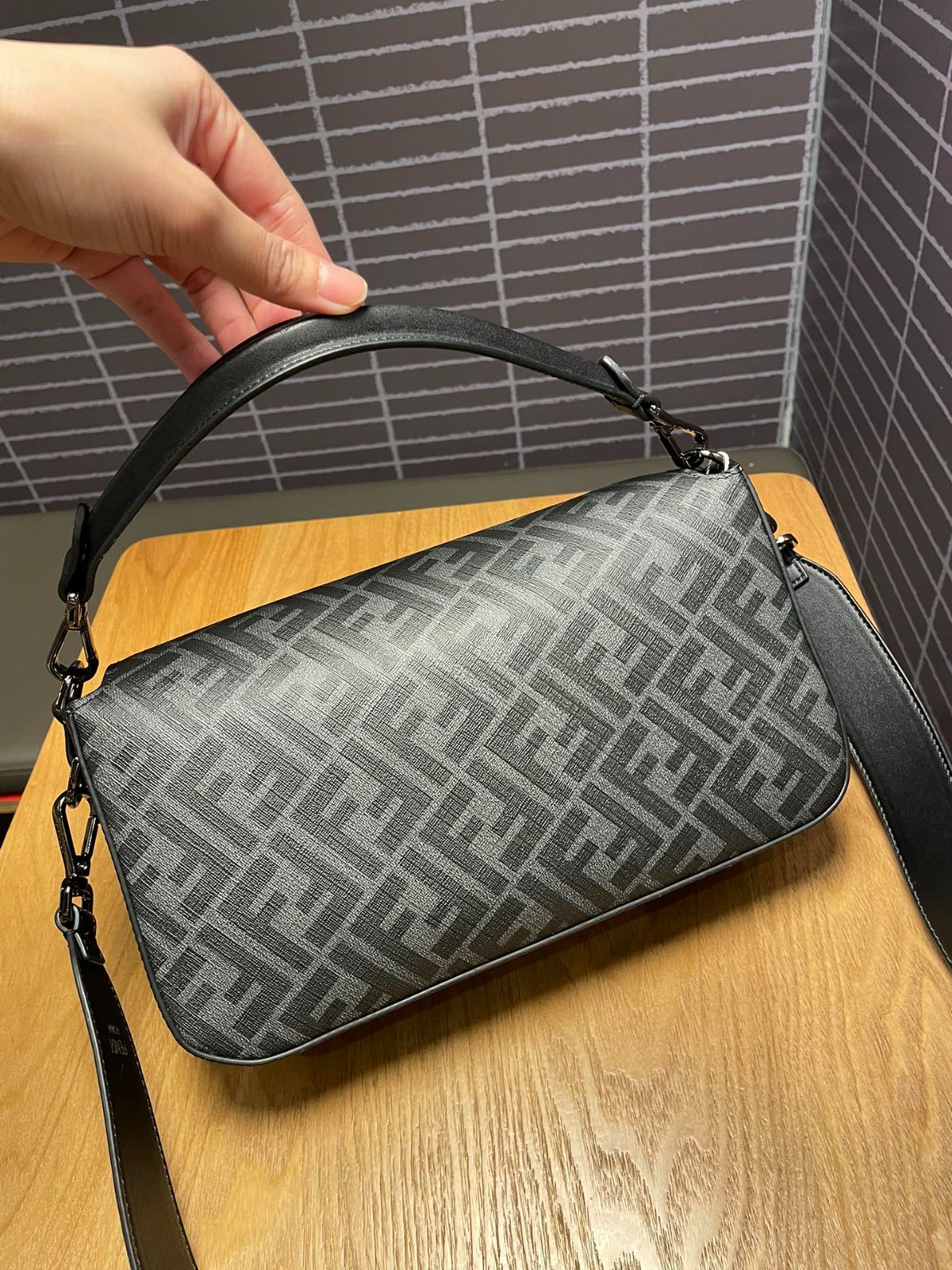 019 55123162 （26x13x6cm）