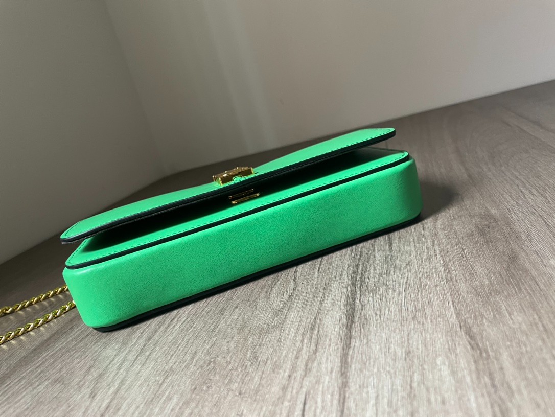 087 55123162 （11X4X21.5cm）