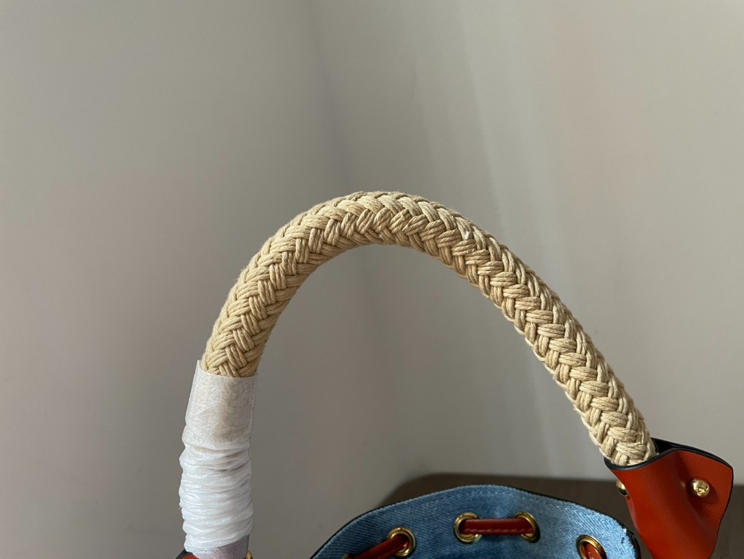 042 56123164 （121810cm）