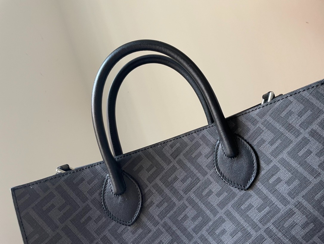 010 （36x14 x38cm）