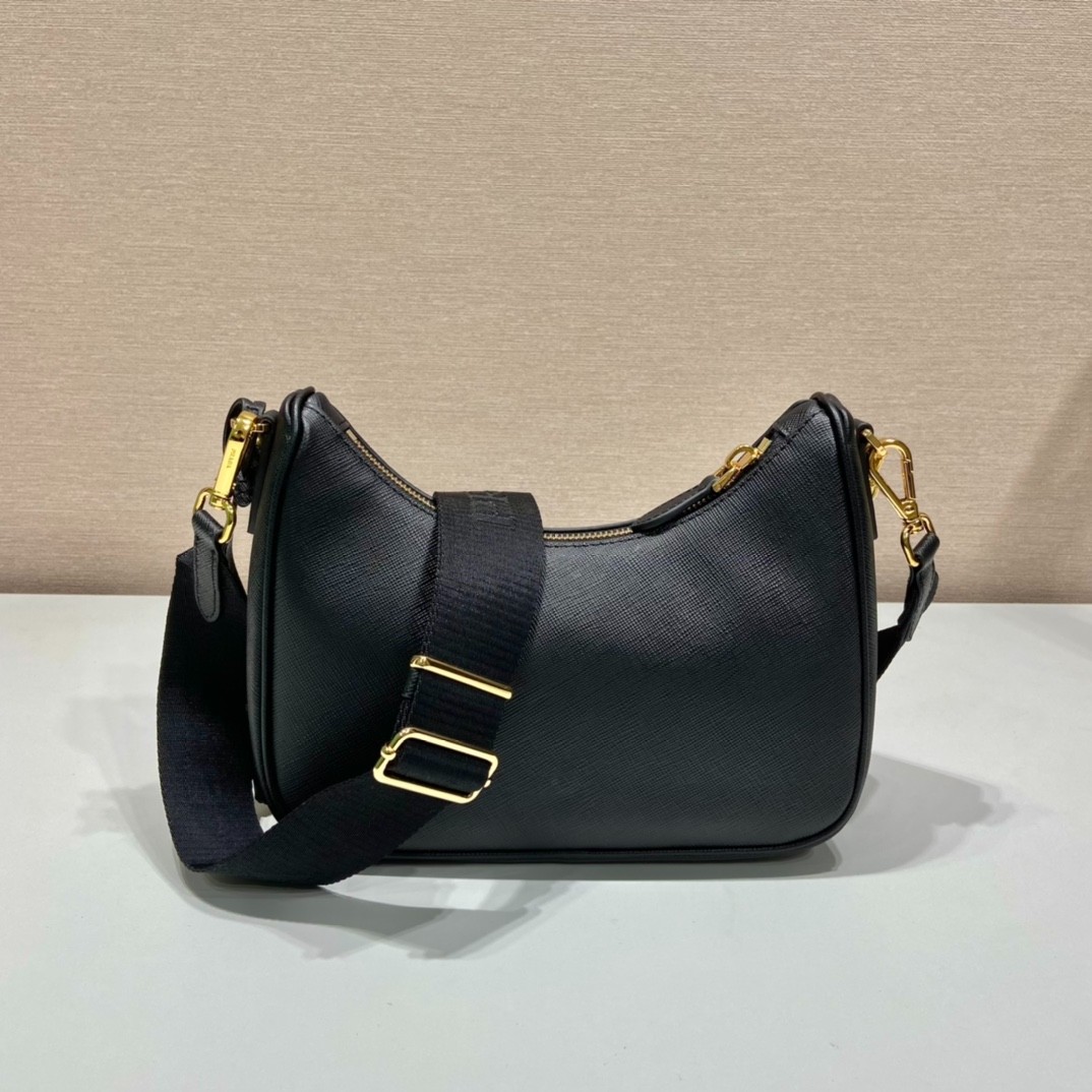 085 62123178 (23x17x6.5cm)