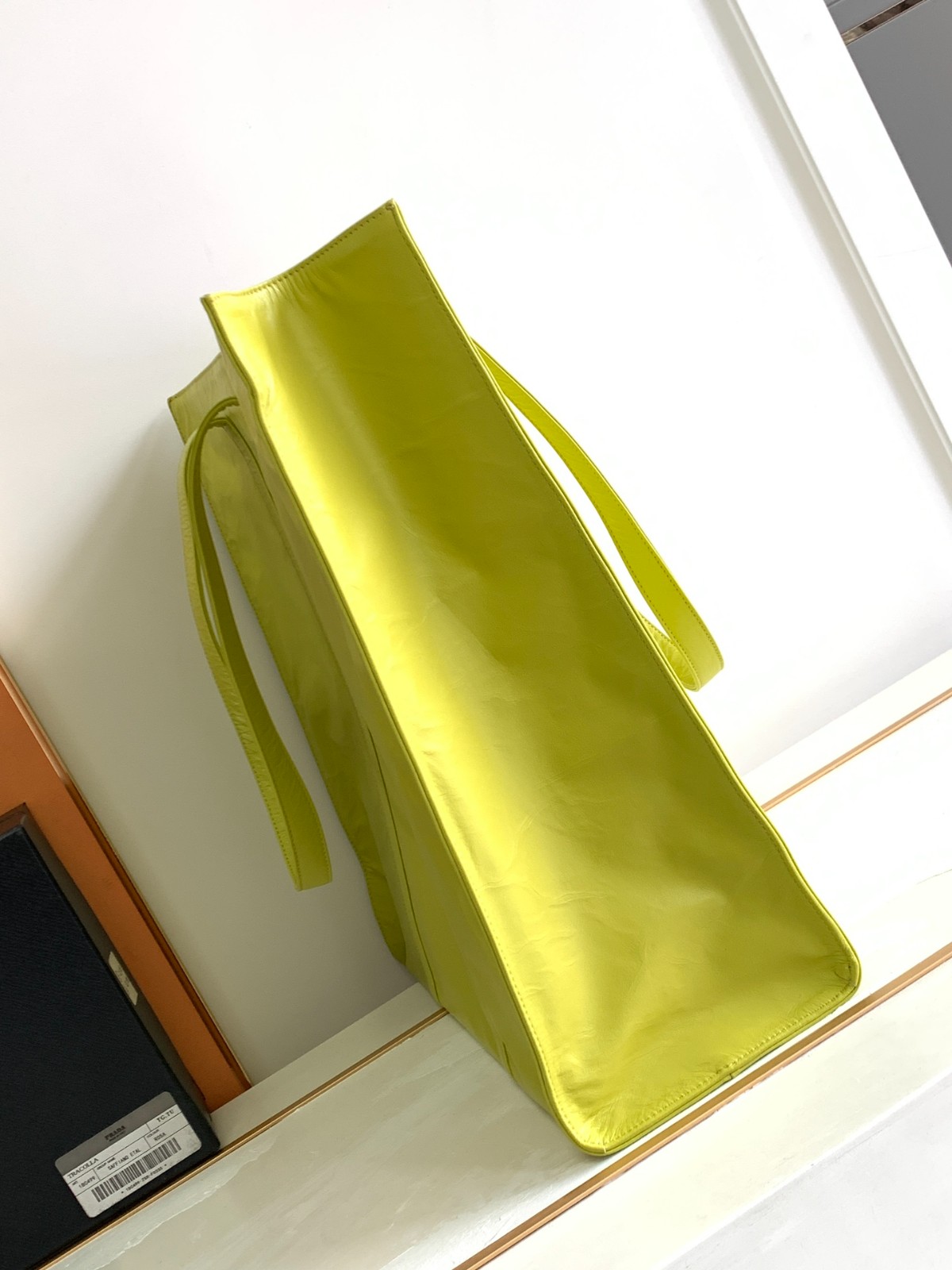 066 92123248 (36x39x13cm) 80123220 (30x30x8.5cm)