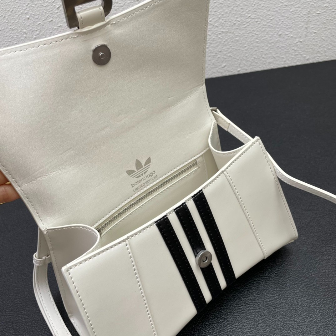 41 111#306-Balenciaga-Bags-2023SS