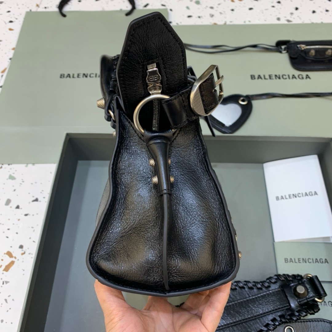37 107#306-Balenciaga-Bags-2023SS