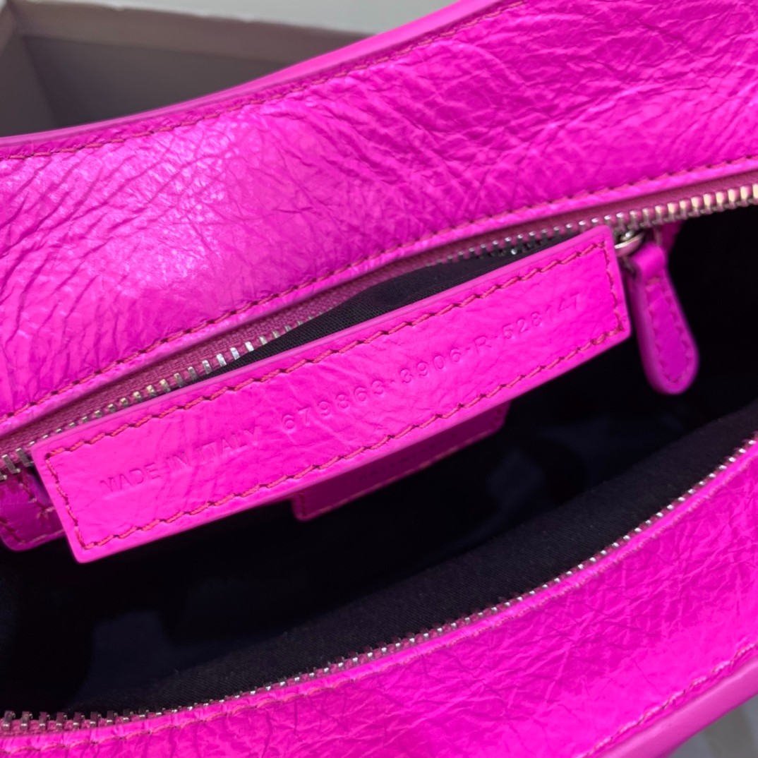 120 070#306-Balenciaga-Bags-2023SS