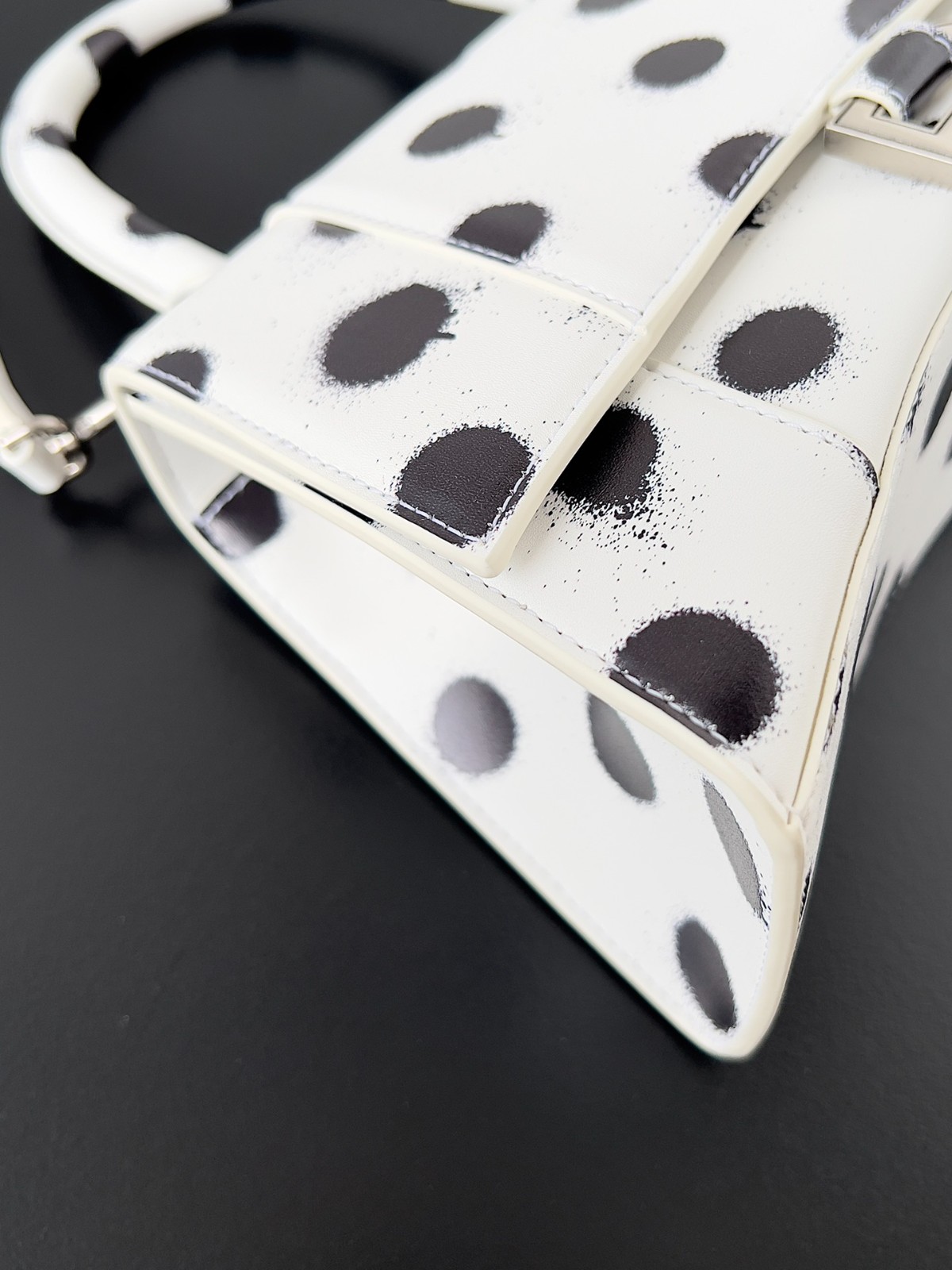 110 060#306-Balenciaga-Bags-2023SS