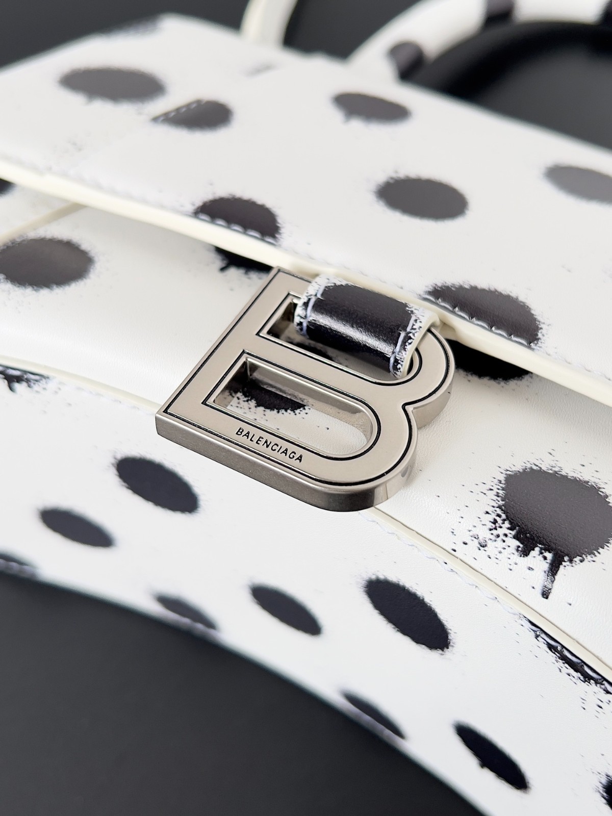 110 060#306-Balenciaga-Bags-2023SS