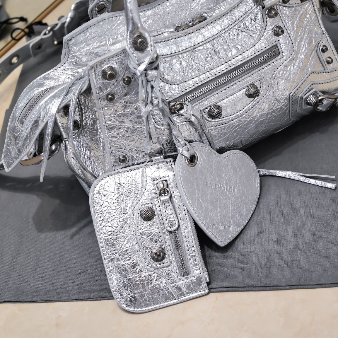 039 039#306-Balenciaga-Bags-02-2023SS