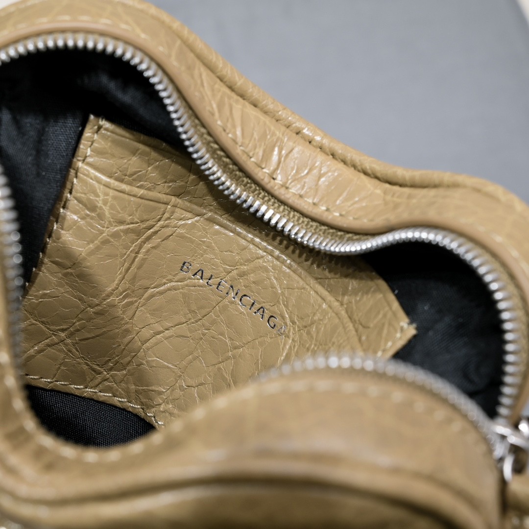 016 016#306-Balenciaga-Bags-02-2023SS